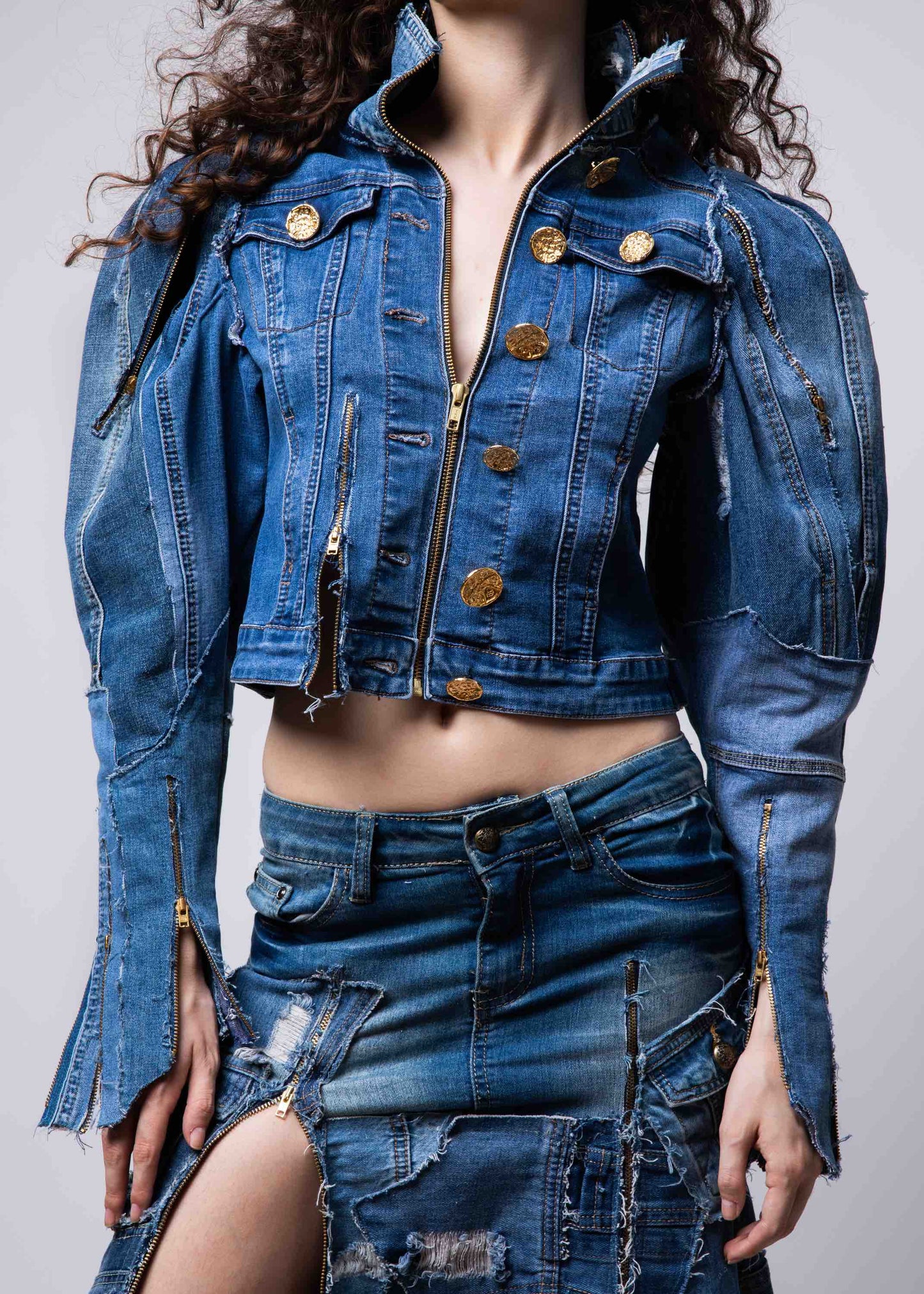 Denim jacket with puffy sleeves