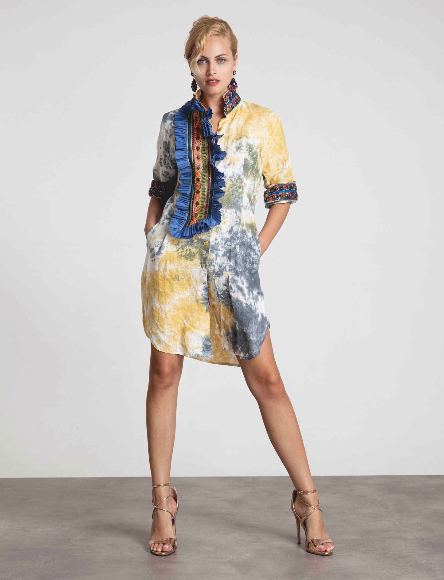 Linen shirt-dress with embroideries and cotton ruffles
