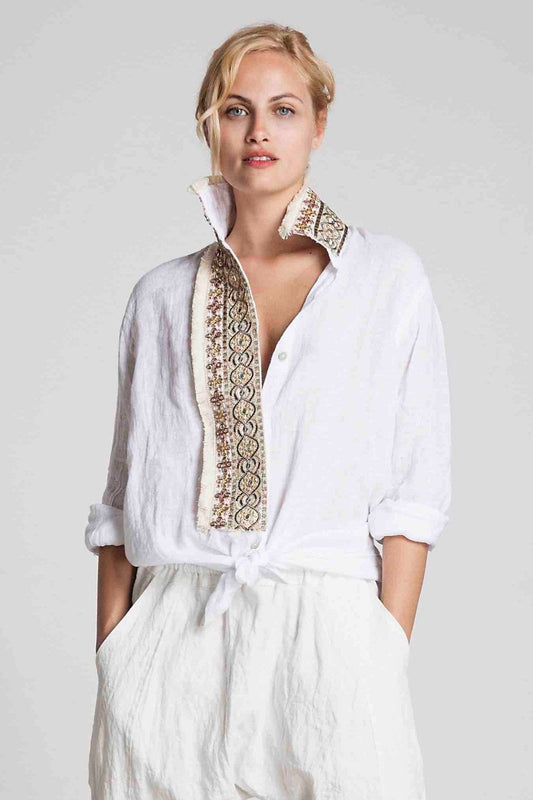 DSM.30 White linen shirt with golden embroideries