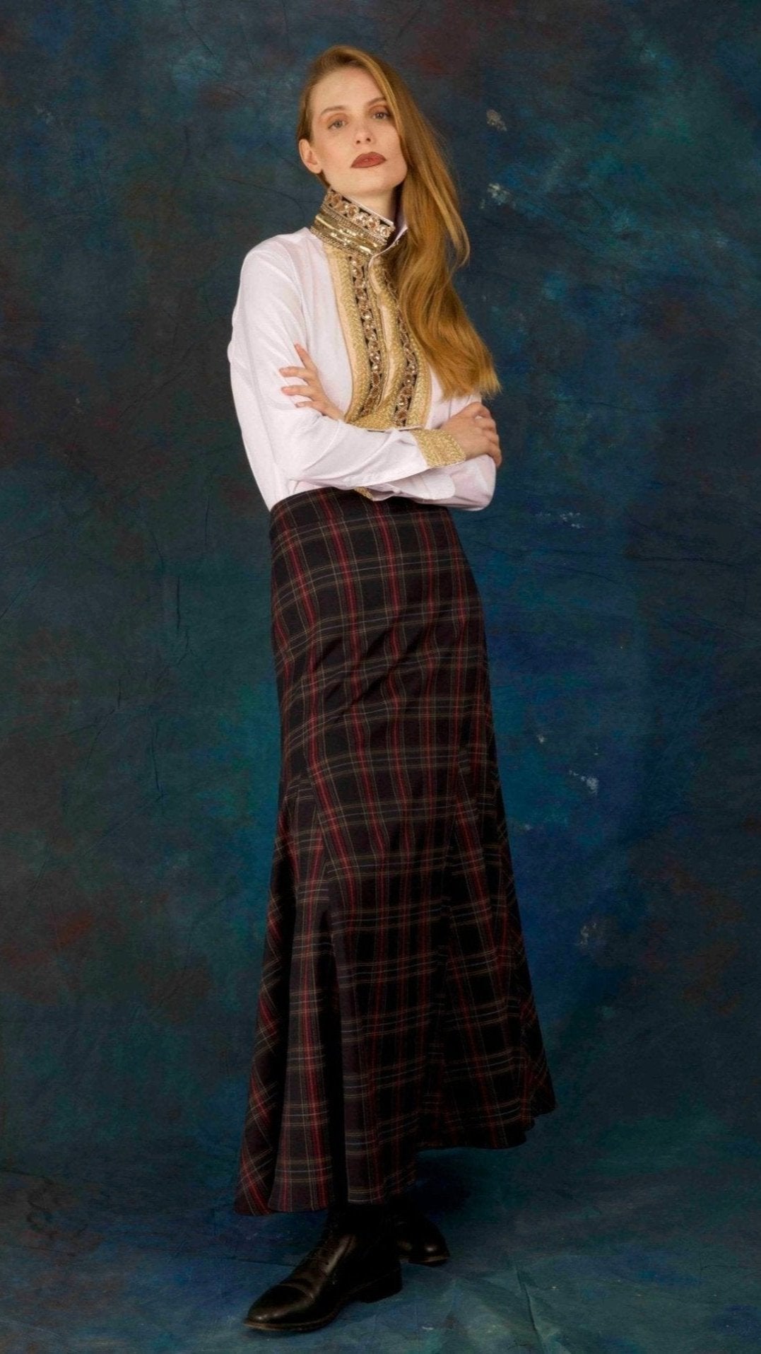 SK.04 Blue-black-red wool tartan skirt