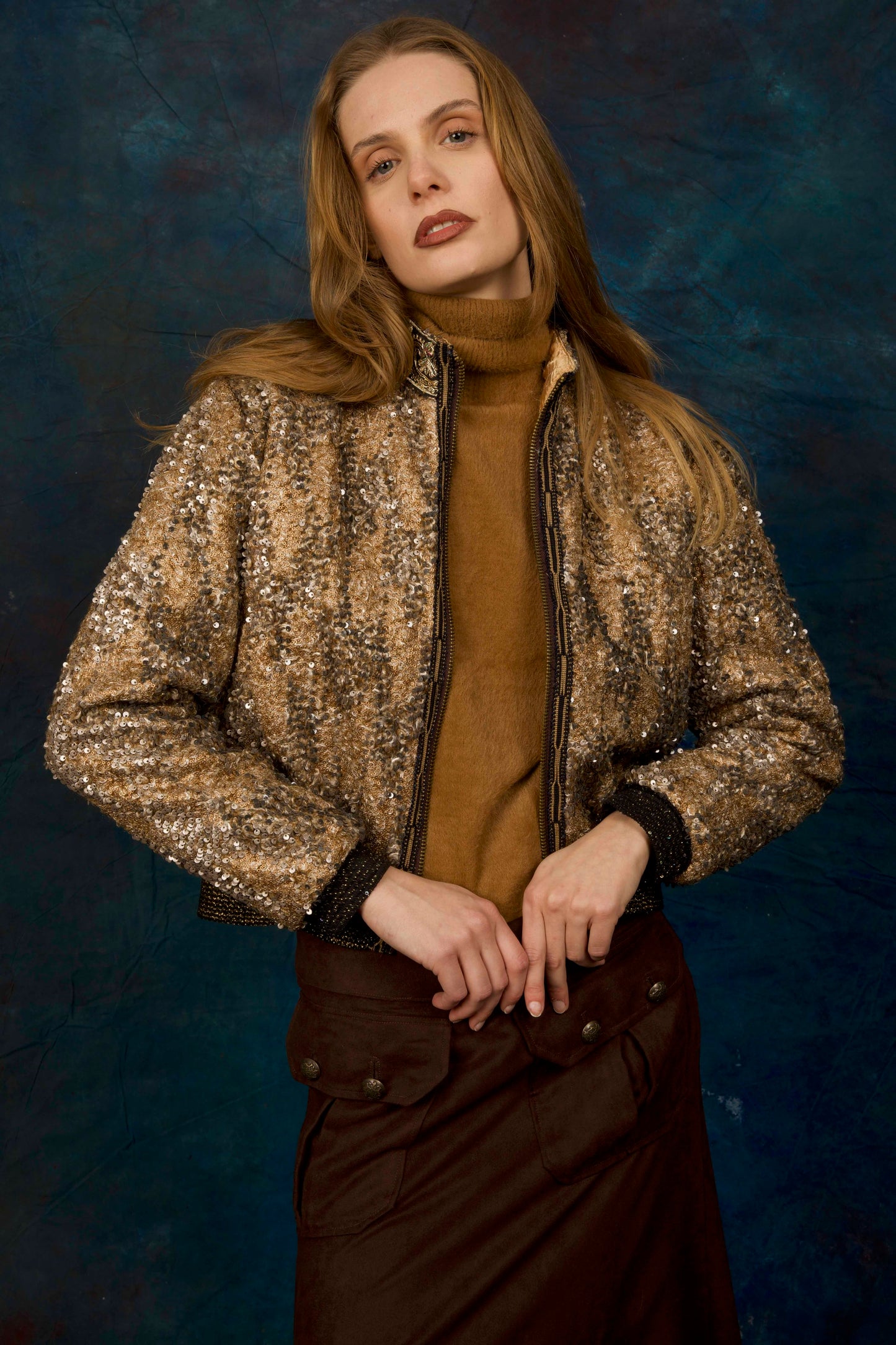 B.310 Golden wool bomber with silver sequins