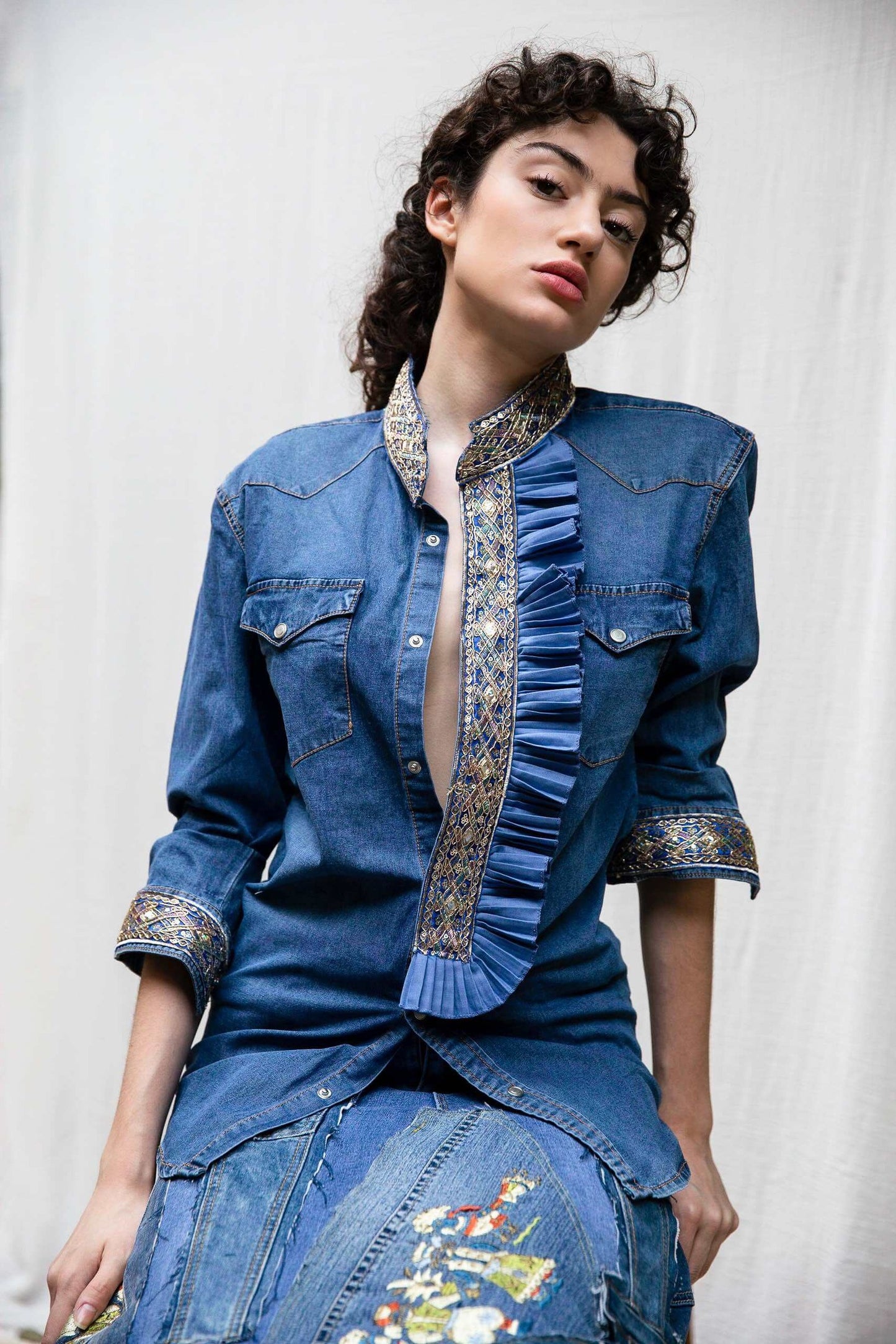 DSM.148 Denim cotton shirt with embroideries & cotton ruffles