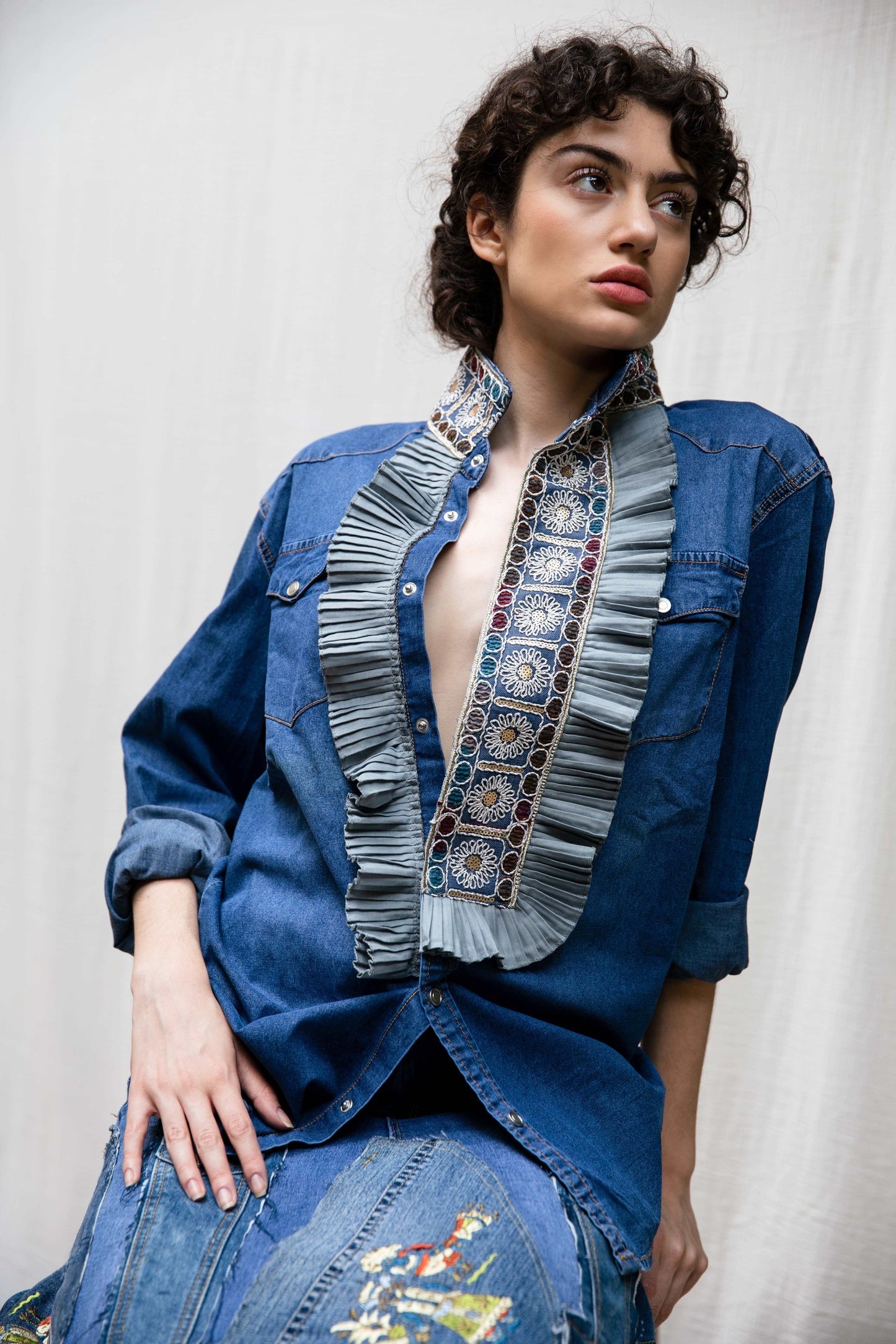 DSM.150 Denim cotton shirt with embroideries and ruffles