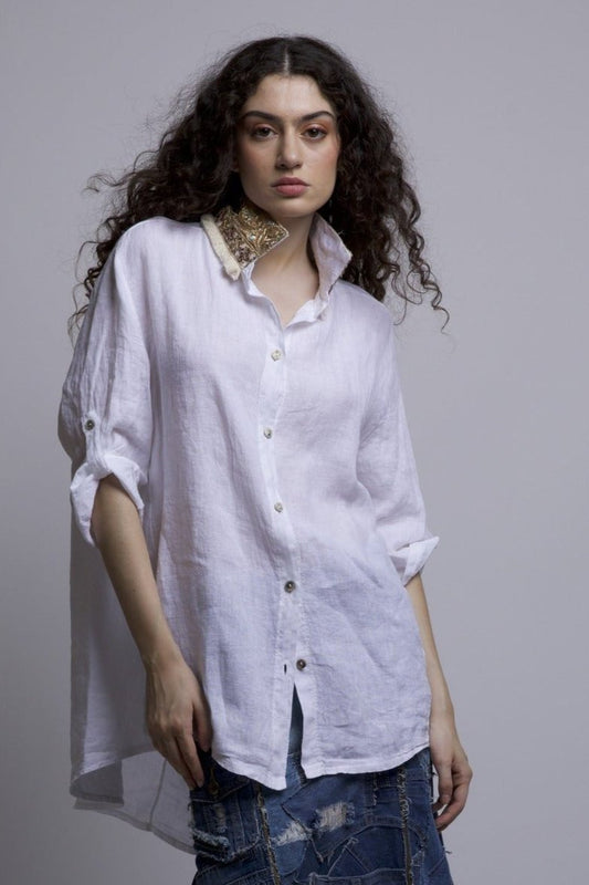 DSM.193 White  linen tunic shirt with collar embroideries.