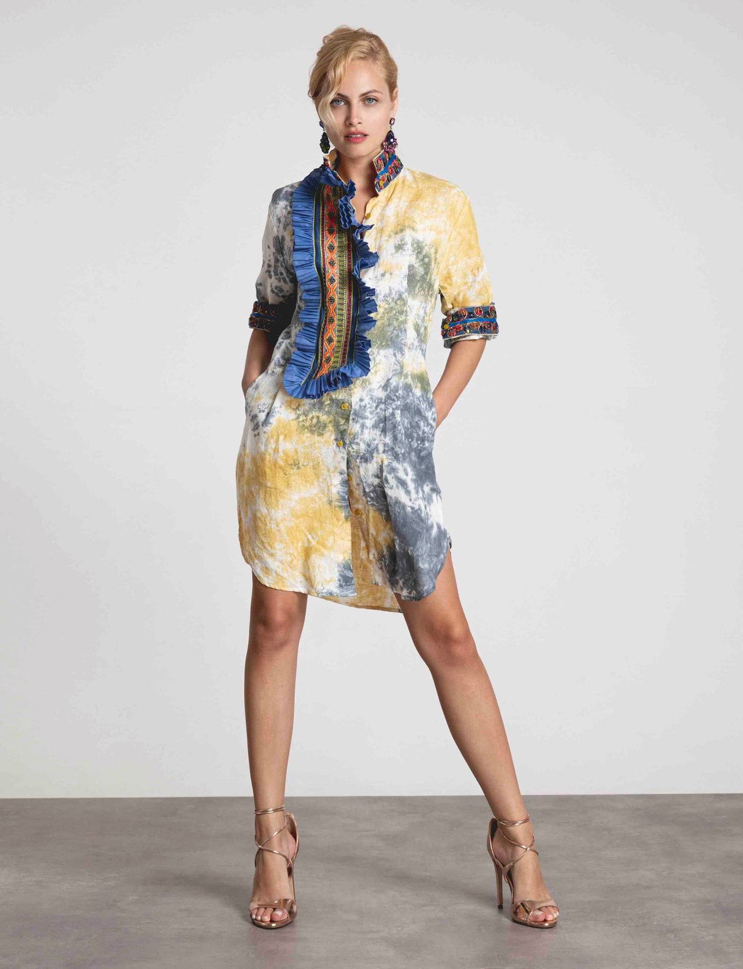 DSM.55 Linen shirt-dress with embroideries and cotton ruffles